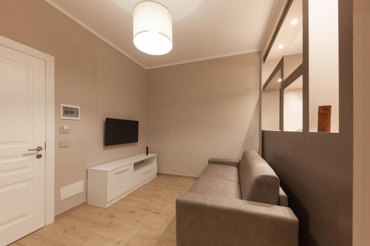 Teseo Apartments & Relax Genoa Bagian luar foto