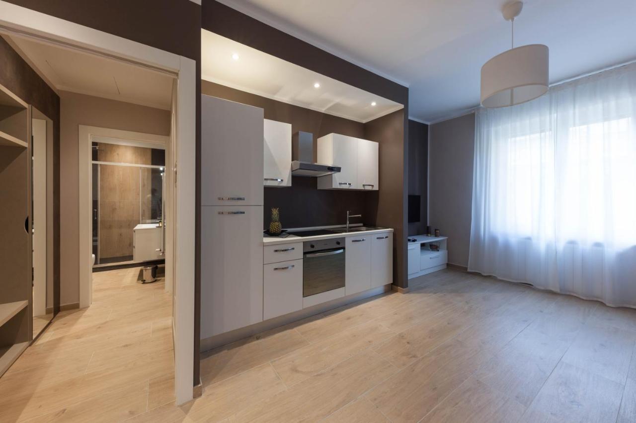 Teseo Apartments & Relax Genoa Bagian luar foto