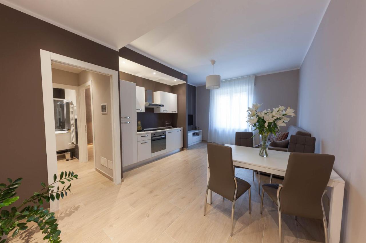 Teseo Apartments & Relax Genoa Bagian luar foto