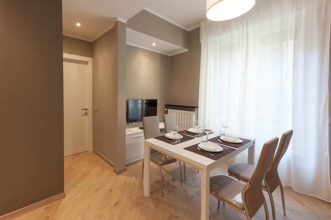Teseo Apartments & Relax Genoa Bagian luar foto