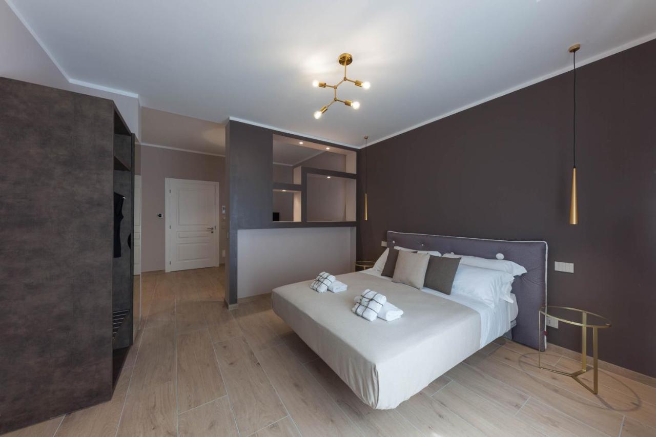 Teseo Apartments & Relax Genoa Bagian luar foto