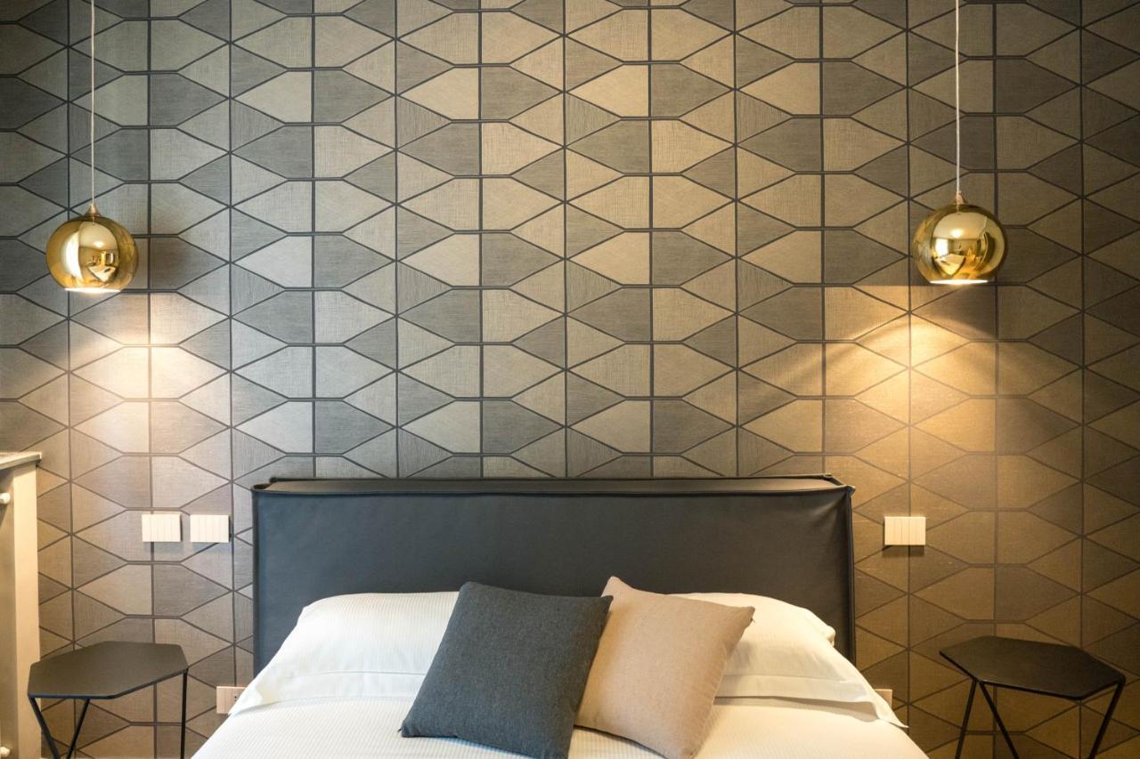 Teseo Apartments & Relax Genoa Bagian luar foto
