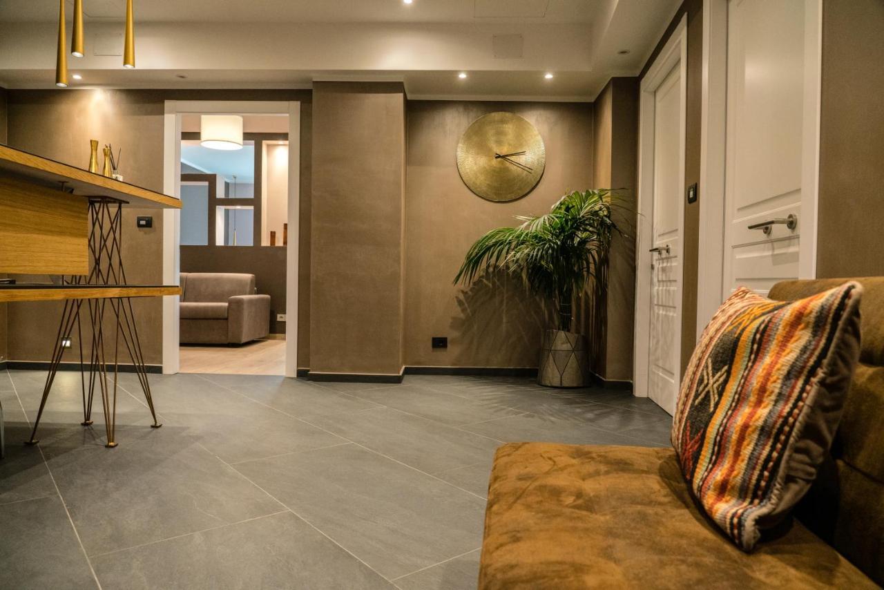 Teseo Apartments & Relax Genoa Bagian luar foto