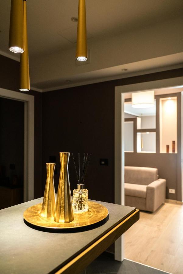 Teseo Apartments & Relax Genoa Bagian luar foto